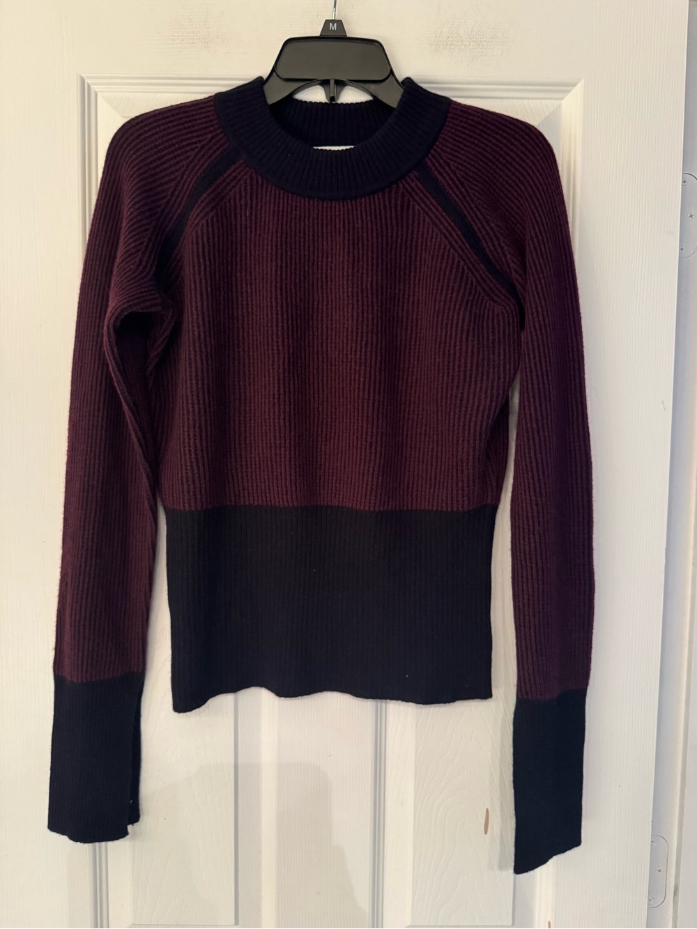 Equipment Ribbed Two-Tone Crewneck Sweater Women’s Purple & Blue Size Small - Picture 2 of 9